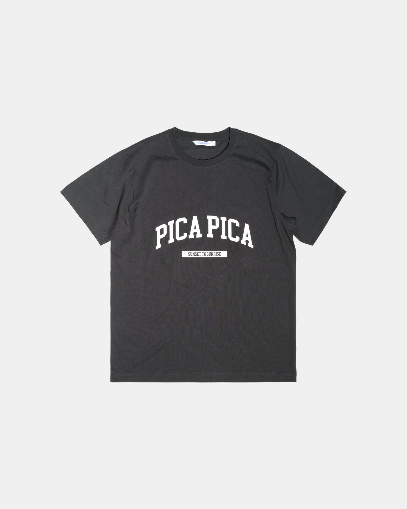 Pica Pica College - Black